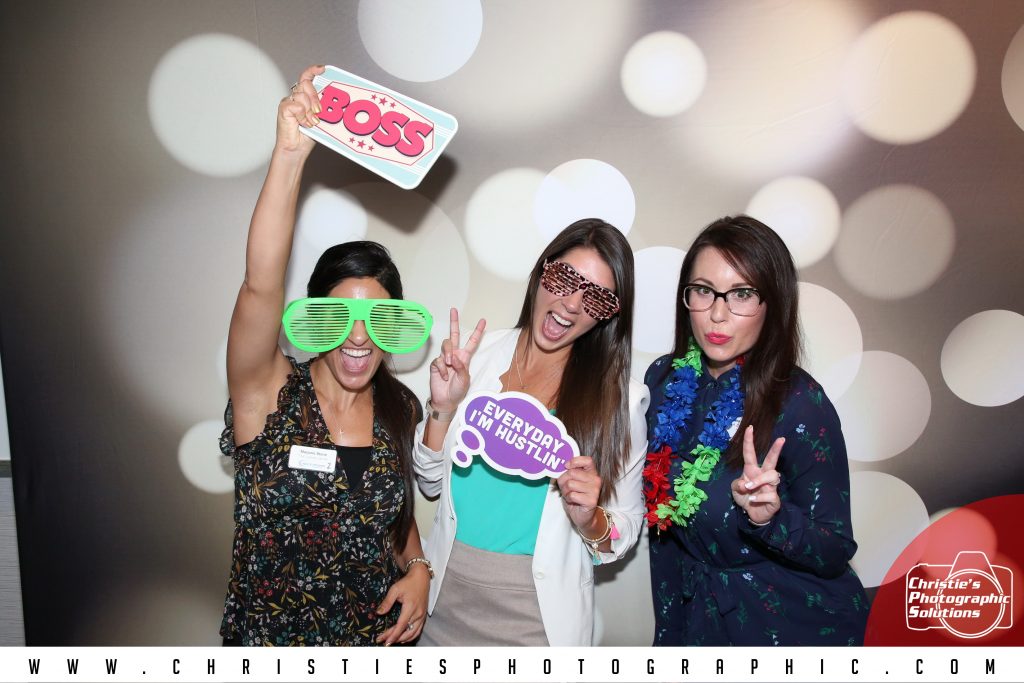Photo Booth with Props: Elevate Your Corporate Events to Unforgettable Experiences