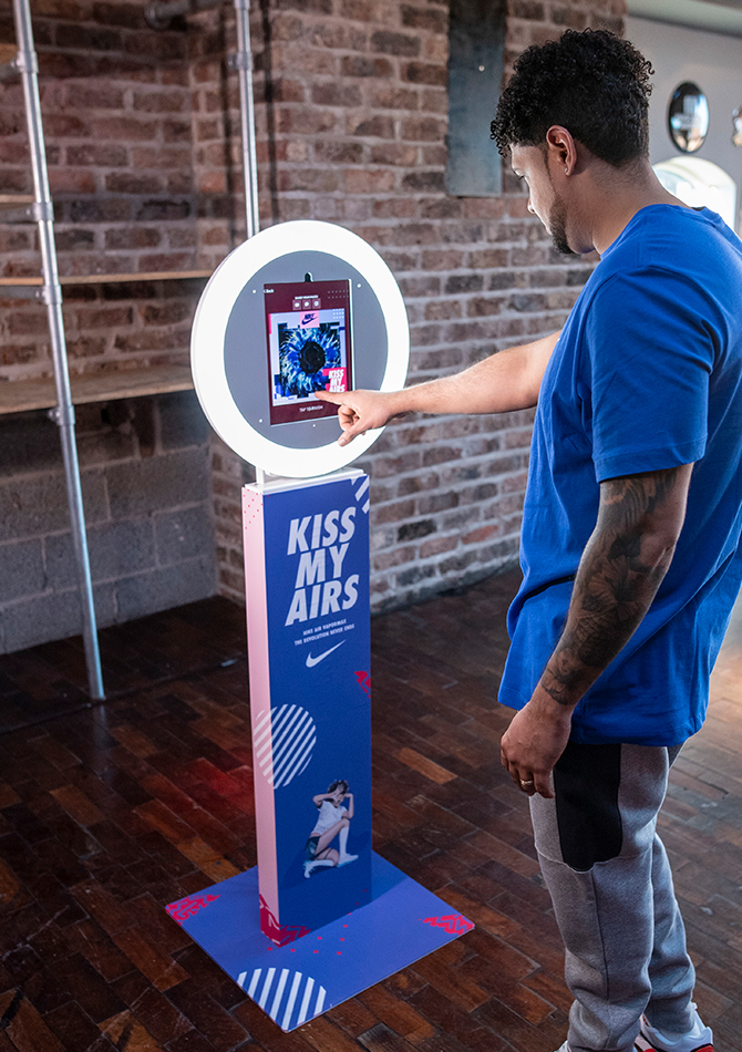 Corporate Event Photo Booth: A Catalyst for Unforgettable Memories